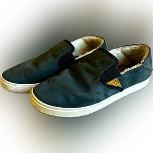 Women's OluKai Pehuea Heu Genuine Shearling Slip-on, Black, Size 10